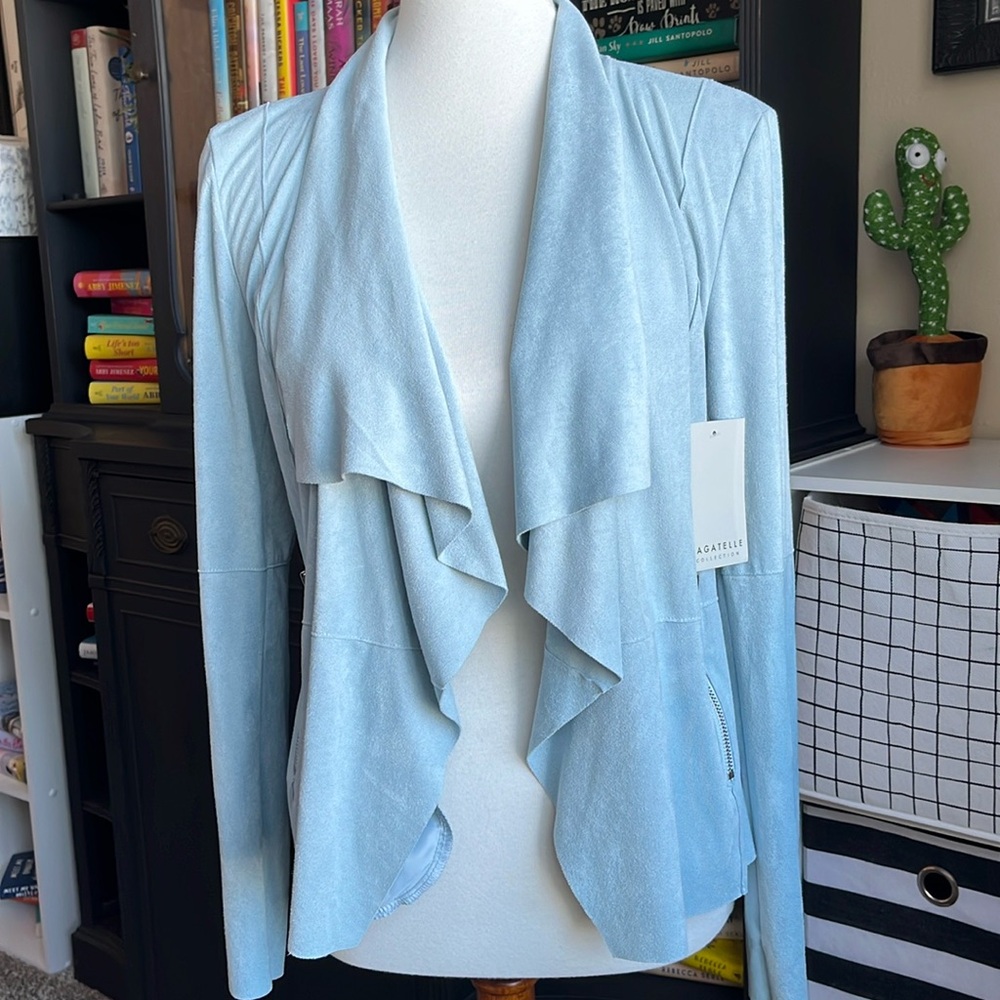 BAGATELLE light blue open front blazer